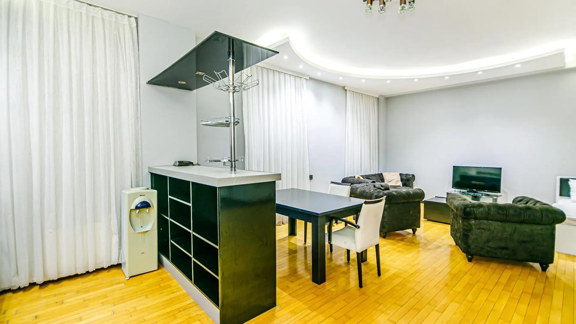 Sea Viw Vip Hotel Apartment Millenium Palace Baku
