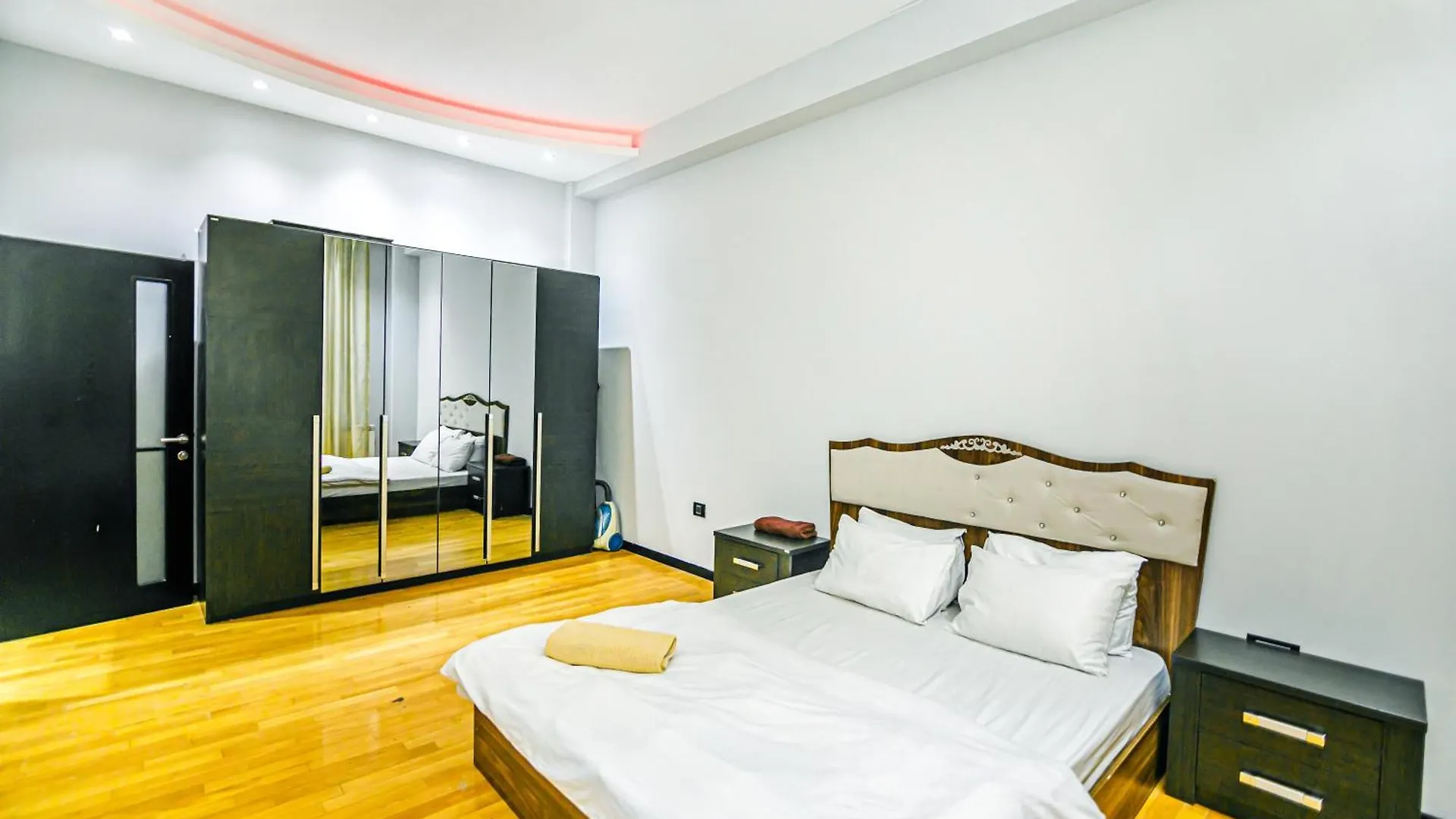 Sea Viw Vip Hotel Apartment Millenium Palace Baku